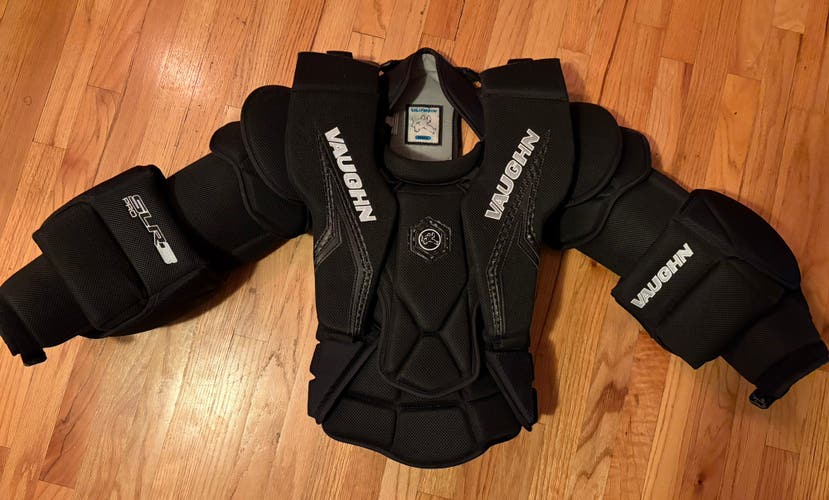 Vaughn SLR3 Pro Goalie Chest Protector (Used)