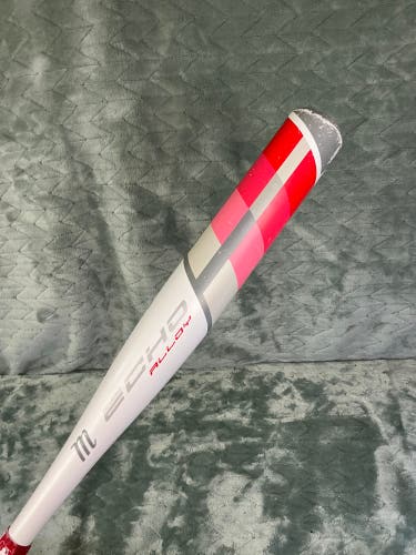 White Marucci Echo DMND Alloy Bat (-12) Alloy 17 oz 29" (Used)