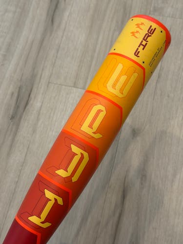 2025 Easton Hype Fire Composite USSSA Bat (-8) 23 oz 31"