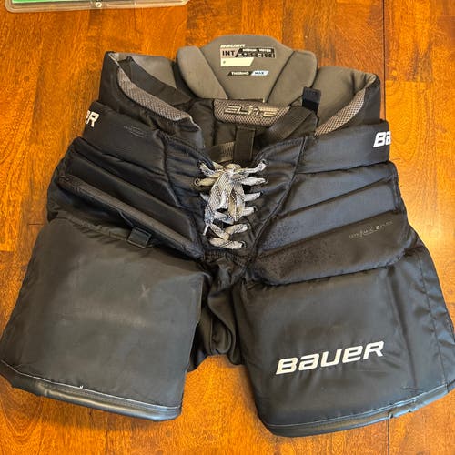 Intermediate Medium Bauer Elite Hockey Goalie Pants (Used)