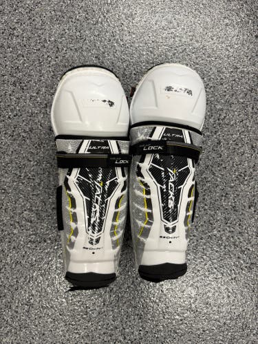 Senior CCM Ultra Tacks 14" Shin Pads (Used)