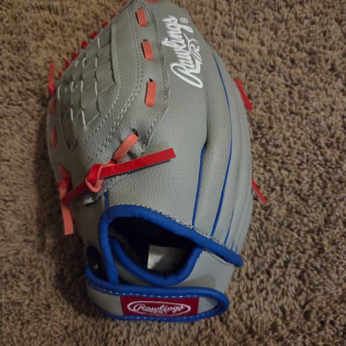 Rawlings LH Players Series Youth Baseball Glove 11.5" New w/out tag. Cool Glove