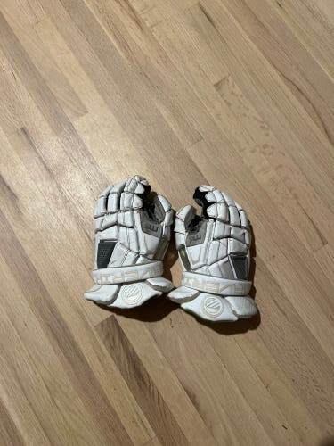 Maverik M5 Lacrosse Gloves (Used)
