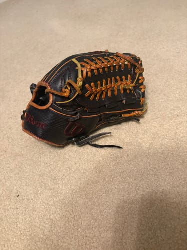 Wilson A2K RH Pitcher's Baseball Glove 11.75" (Used)