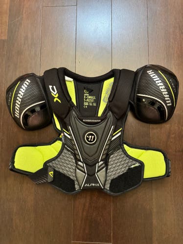 XS Senior Warrior Alpha DX Shoulder Pads (Used)