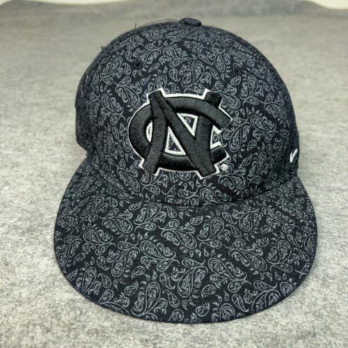 North Carolina Tar Heels Hat Cap Fitted Mens 7 3/8 Black Paisley NCAA Basketball