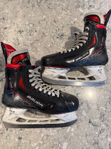 Bauer Vapor 3X Pro Hockey Skates Narrow Width Size 6.5 (Used)