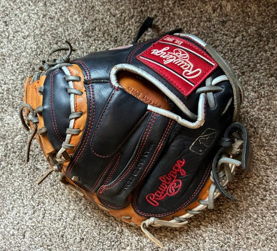 Rawlings RH Catcher's R9 Baseball Glove 32" (Used)