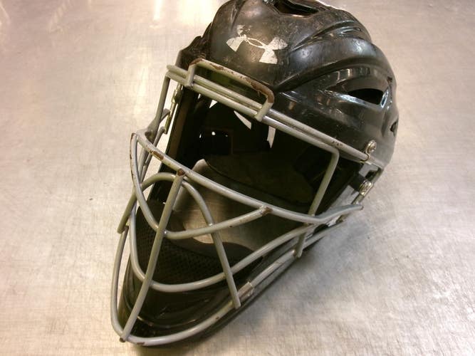 Used Under Armour HELMET Catchers Helmet w/Mask Black MD 11339-S000206564