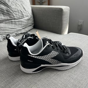 (New) Diadora Blue shield Torneo 2 Black - size 9