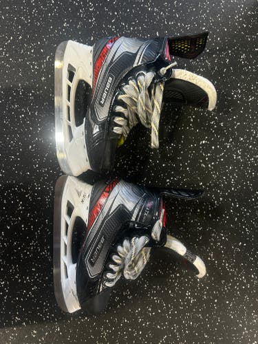 Bauer LTX Pro+ Hockey Skates 5 (Used)