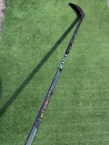 Sher-Wood Rekker Morph Pro Hockey Stick | RH PP28 Senior 85 Flex