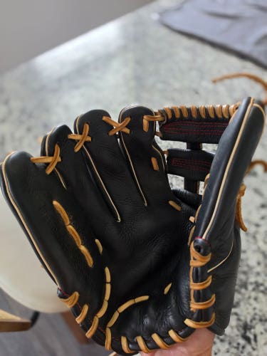 2025 Marucci LH Infield Acadia Baseball Glove 12" (Used)