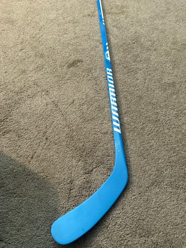 Junior Warrior Covert QR6 Right  Hand Hockey Stick W03 40 Flex (New)