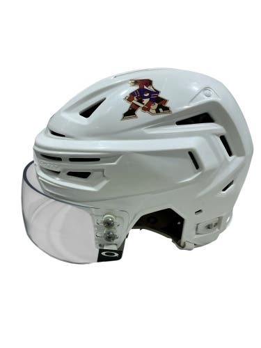 White Medium Bauer RE-AKT 3D Helmet Pro Stock (Used) 1662
