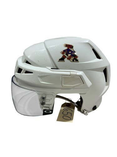 White Medium CCM Vector V08 Helmet Pro Stock (Used) 1650
