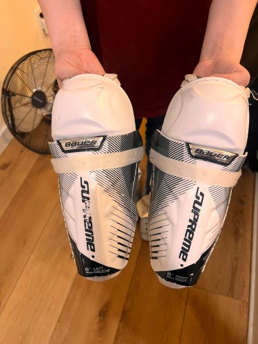 Youth Bauer Supreme S170 8" Shin Pads (Used)