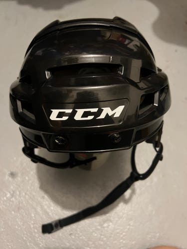Medium CCM Vector V08 Helmet (Used)