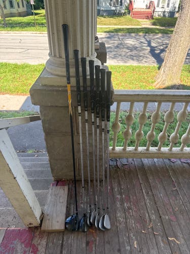 Men's Walter Hagen T3 Right Handed Clubs (Full Set) 7 Pieces (Used)