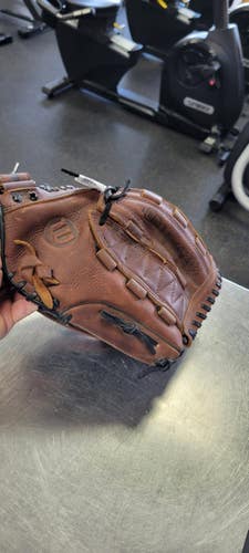 Used Demarini MONSTA WEB 12.5 BB/SB Glove RH Throw None 12 1/2" 11497-C000161222