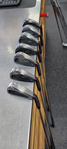 Used Bombtech Golf 4.0 Mens Iron Set RH 4I-PW 11497-C000161209