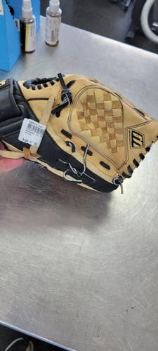 Used Mizuno 11 INCH BB/SB Glove RH Throw None 11" 11497-C000161207