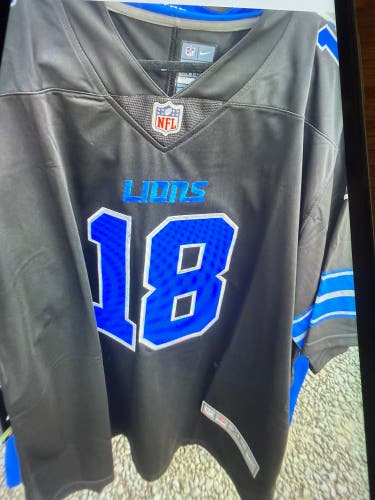 Black XL Men's Nike Jersey (New)
