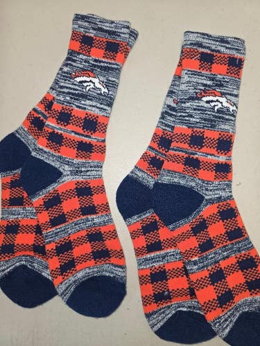 ST43 Mens NFL DENVER BRONCOS Lot of 2 Crew Socks LARGE 8-13 New