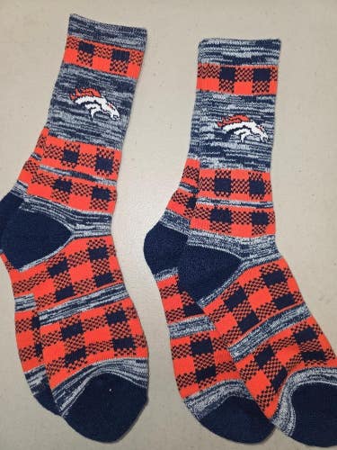 ST59 Mens NFL DENVER BRONCOS Lot of 2 Crew Socks LARGE 8-13 New
