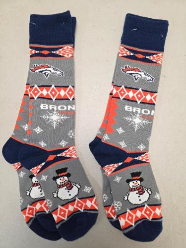 ST57 Mens NFL DENVER BRONCOS Lot of 2 Crew Socks MEDIUM 5-10 New