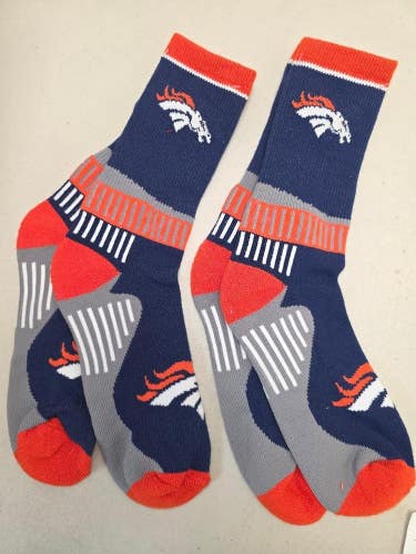 ST37 Mens NFL DENVER BRONCOS Lot of 2 Crew Socks LARGE 8-13 New