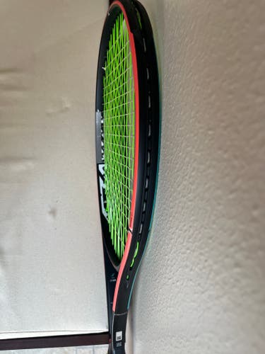 Adult HEAD Gravity S Tennis Racquet (Used)