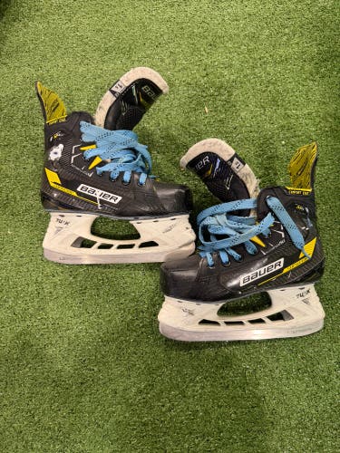 Bauer Supreme M4 Hockey Skates | Size 1.5EE