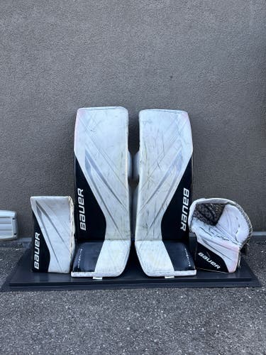 36" 2024 Bauer Hyperlite 2 Regular Goalie Full Set Pro Stock (Used)