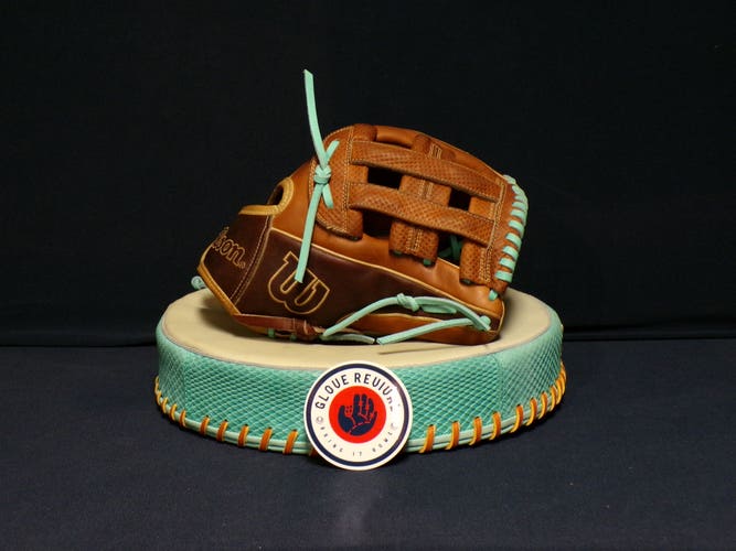 RH Wilson Infield A2000 Softball Glove 12" (Used)