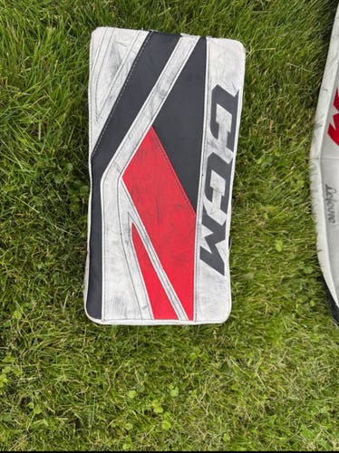 32" 2019 CCM Goalie Leg Pads (Used)