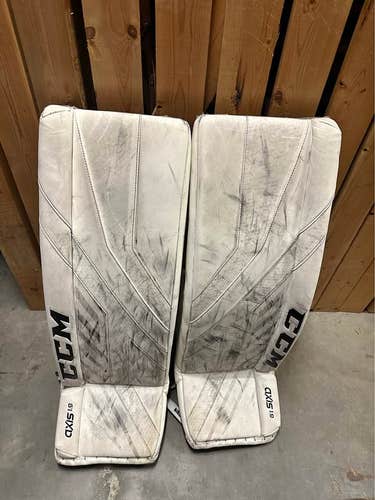 CCM Axis 1.9 Goalie Leg Pads (34+1)