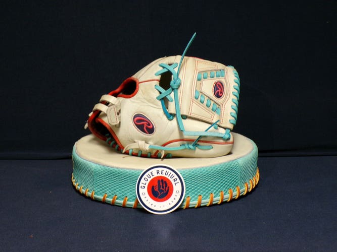RH Rawlings Pitcher's Liberty Advanced Softball Glove 12" (Used)