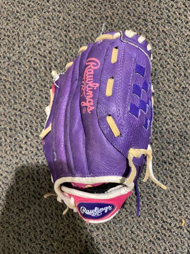 Pink Rawlings Highlight Series RH Baseball Glove 10" (Used)