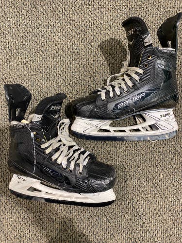 Senior Bauer Supreme Matrix Hockey Skates 7 (Used)