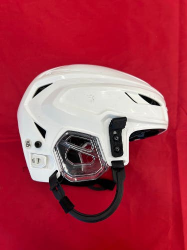 Small Bauer Hyperlite 2 Helmet