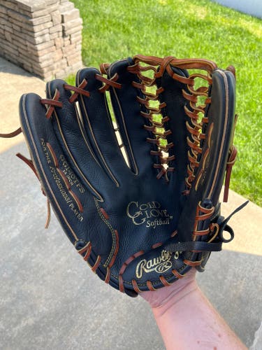 Rawlings GG140TFS LHT Outfield Softball Glove 14" (Used)