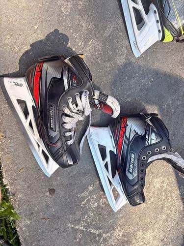 Bauer Vapor X2.9 Goalie Skates- INT Size 4.5 (D)