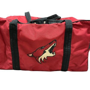 Arizona Coyotes Coach Equipment Hockey Bag (Used) 1679