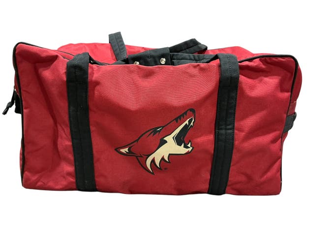 Arizona Coyotes Coach Equipment Hockey Bag (Used) 1679