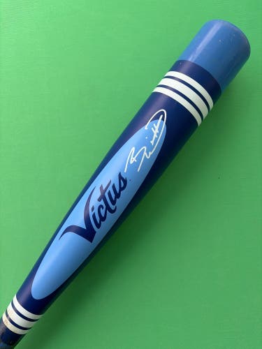 2025 Victus Vibe Alloy BBCOR Bat (-3) 28 oz 31"