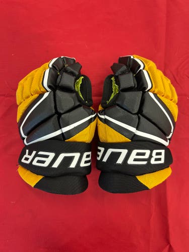Black Junior Bauer Vapor 3X Gloves 11" (Used)