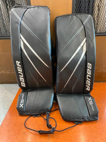 Black Medium Intermediate Bauer Vapor X5 Pro Goalie Leg Pads (Used)