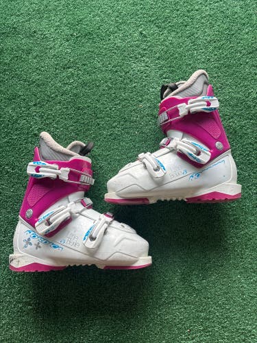Kid's Nordica Little Belle 3 Ski Boots (Used) | Mondo 23.5 (275mm)