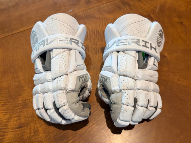 White Maverik M6 Lacrosse Gloves (Used)